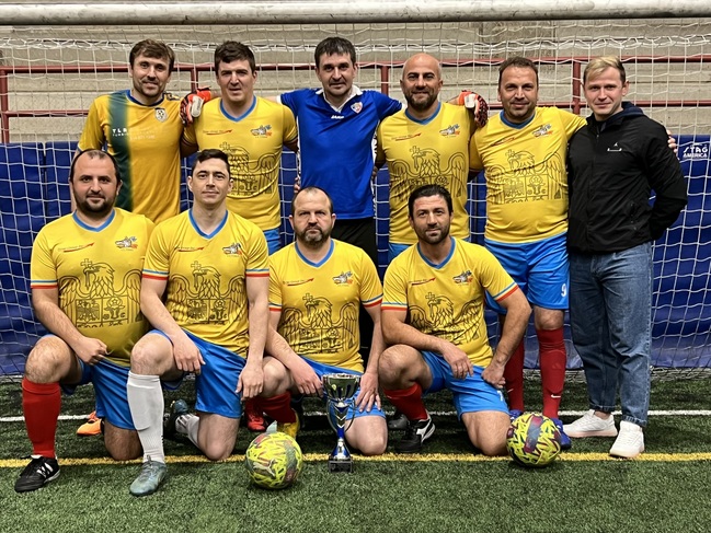 Fc tyras (b4)